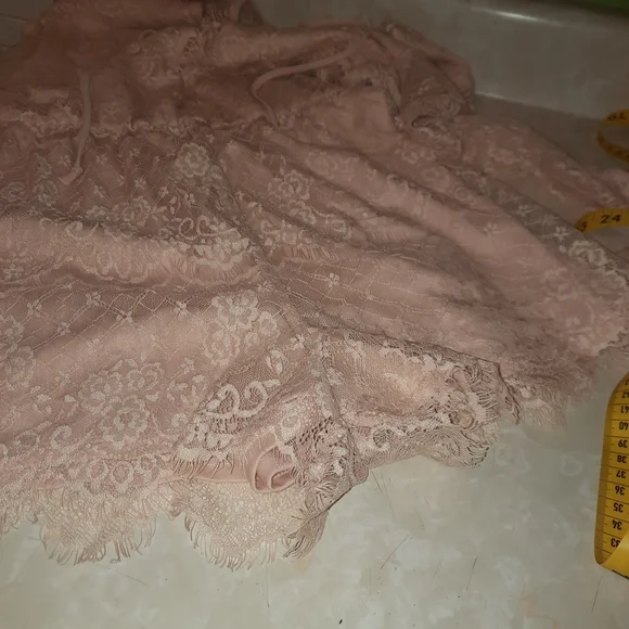 Charlotte Russe Lace Romper in Blush Pink - Picture 3 of 13
